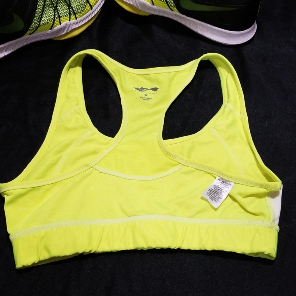Cascade Sports Bra - Picture 6 of 8